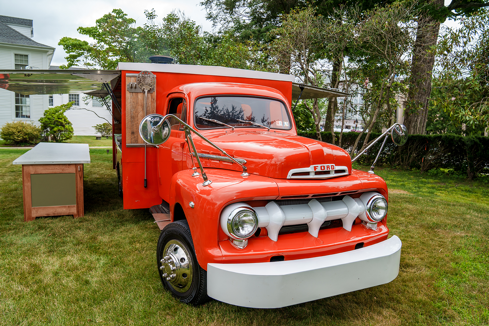 genoa-wood-fired-pizz-truck-fairfield-county-ct-5